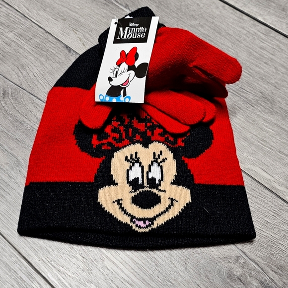 Disney Other - Disney Minnie Mouse Hat & Gloves Set New With Tags Kids Outdoors Winter